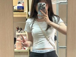 极品御姐大学生 被金主包养视频流出 狗爬调教黑丝翘臀主动骑乘
