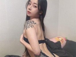 韩国推特反差妹bella0406 金主定制福利视频 大方展示娇嫩酮体尽显风骚本性