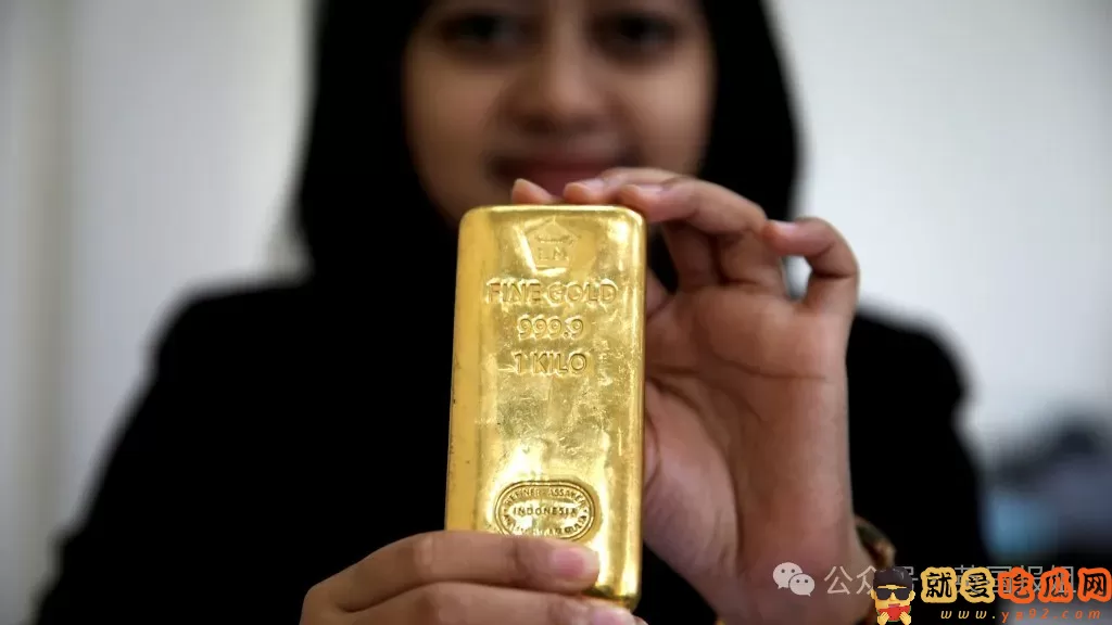 印度超美空姐直肠塞1公斤黄金,运一次赚几千美元?网友:菊中黄金屋!-吃瓜网