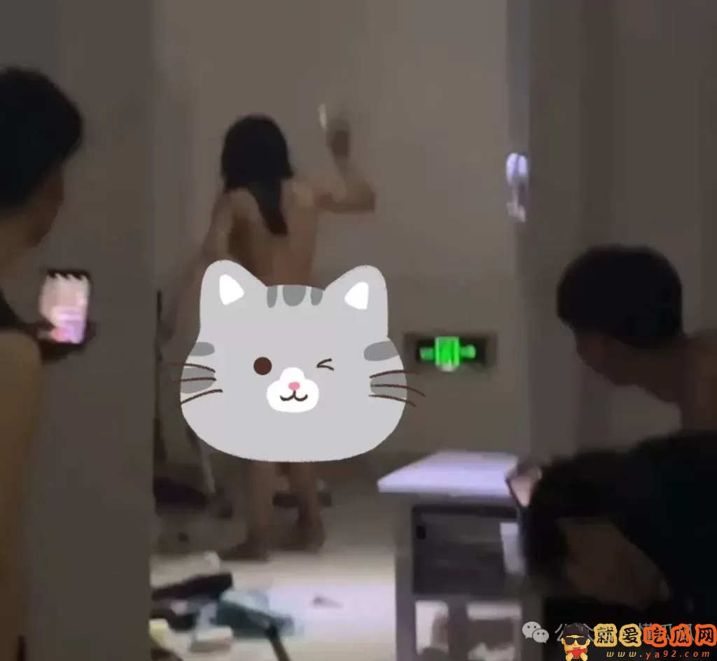 集宁学院女生裸体大闹男宿舍,不雅视频被疯传-吃瓜网